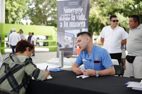 Feria de empleo puerto morelos